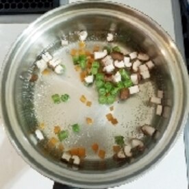 愛犬の腎臓病食事 豚ミンチで椎茸といんげんの卵雑炊 レシピ 作り方 By チヅ 楽天レシピ 愛犬の腎臓病食事 豚ミンチで椎茸といんげんの卵雑炊 レシピ 作り方 By チヅ 楽天レシピ